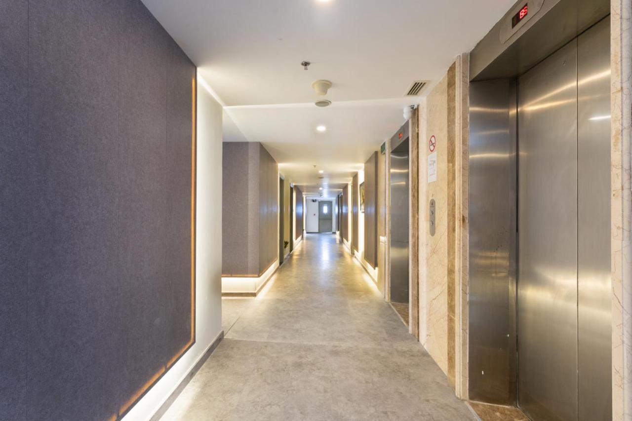 مدينة هوشي منه The Arrivals-Lakeview Studio Apartment المظهر الخارجي الصورة